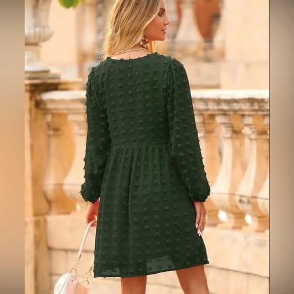 KIRUNDO Emerald Green Babydoll Swiss dot dress. - Picture 2 of 6